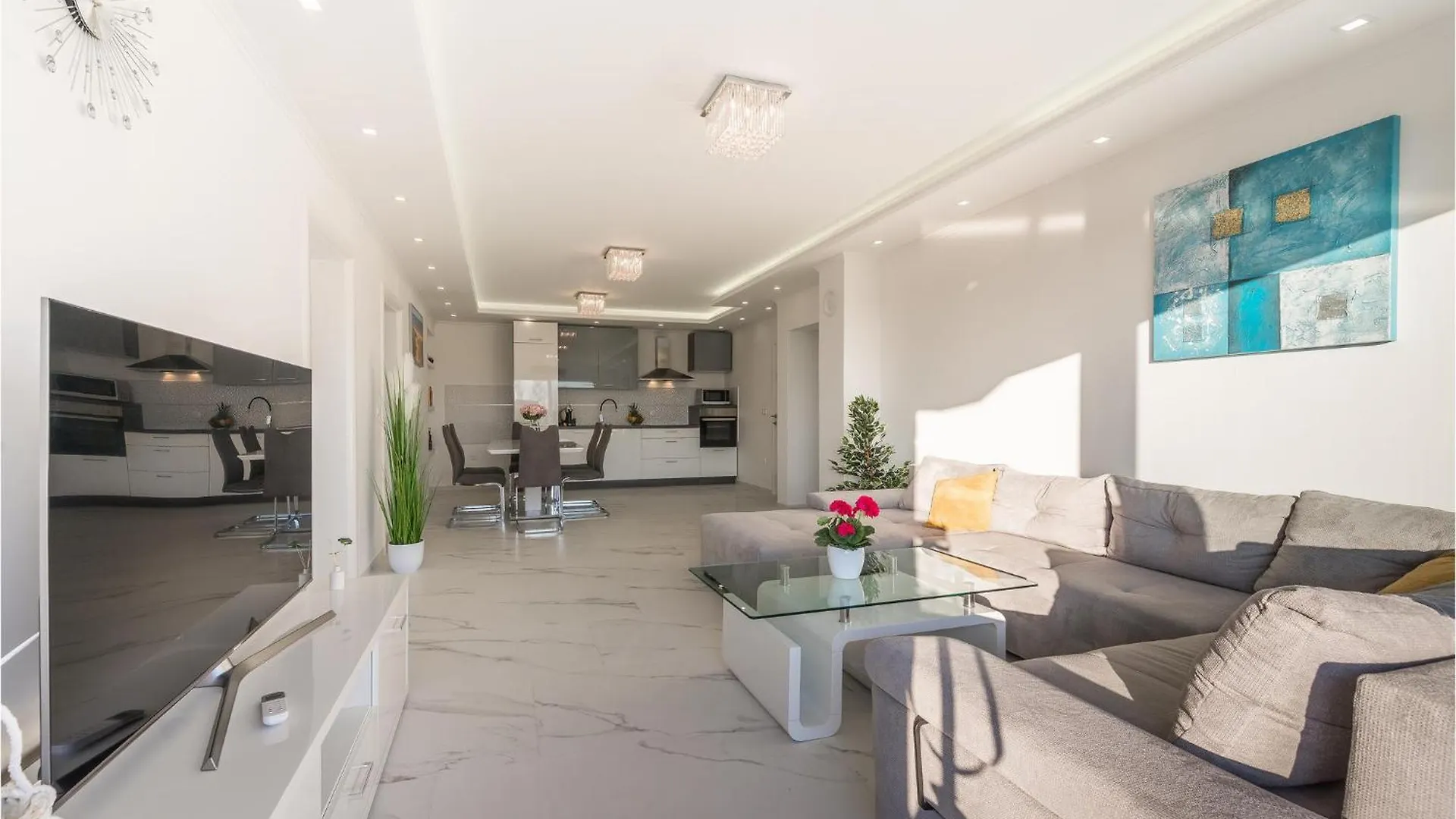 5 Bedroom Cozy Home In Vrsi